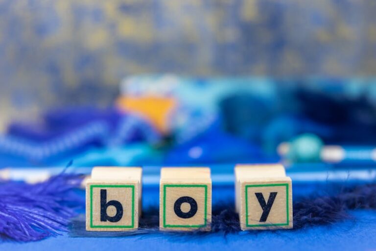 36+ Timeless Vintage Boy Names That Are Making a Comeback