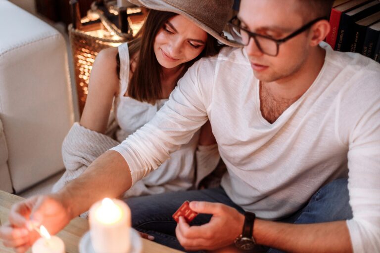 Little Date Rituals Happy Couples Keep Coming Back To