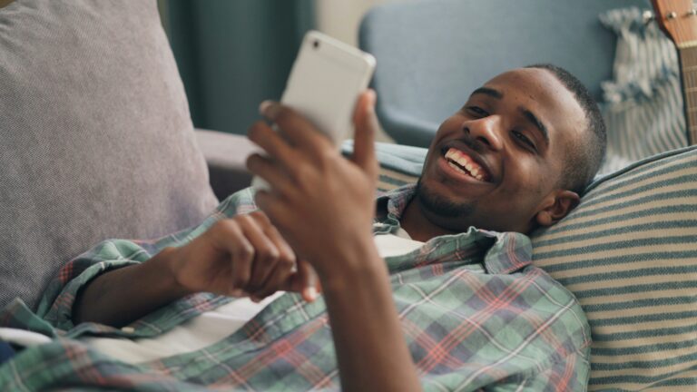 Sweet Love Paragraph Ideas for Him That’ll Melt His Heart (and Make Him Feel Truly Seen)