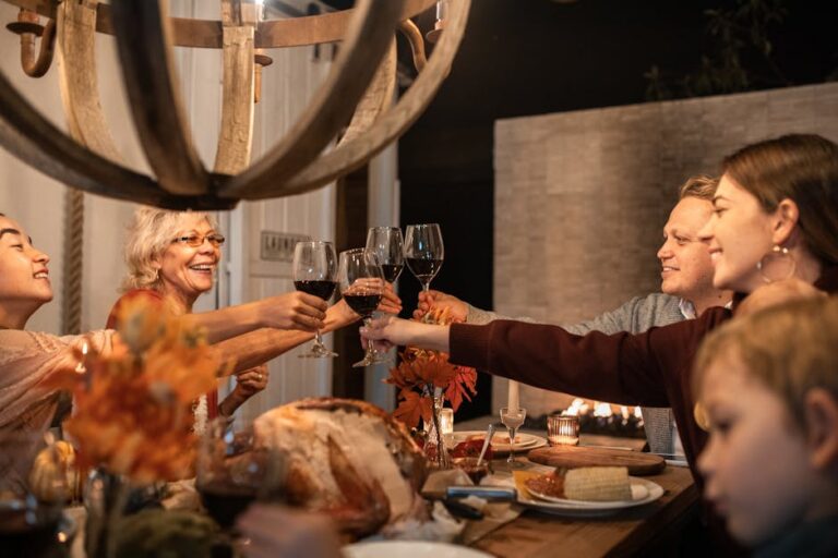 43+ Heartwarming Thanksgiving Quotes to Celebrate Gratitude and Gatherings