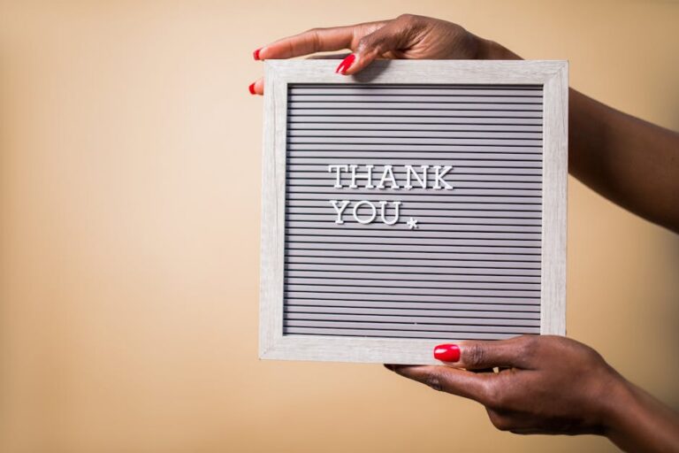 40+ Heartfelt Wedding Photographer Thank You Note Examples