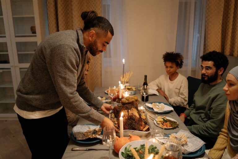 37+ Heartwarming Thanksgiving Quotes to Celebrate Gratitude