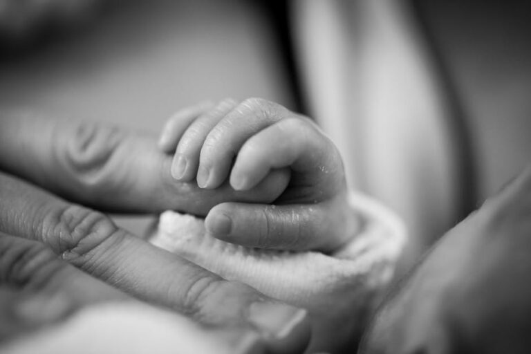 42+ Heartfelt Absent Father Quotes to Inspire and Heal